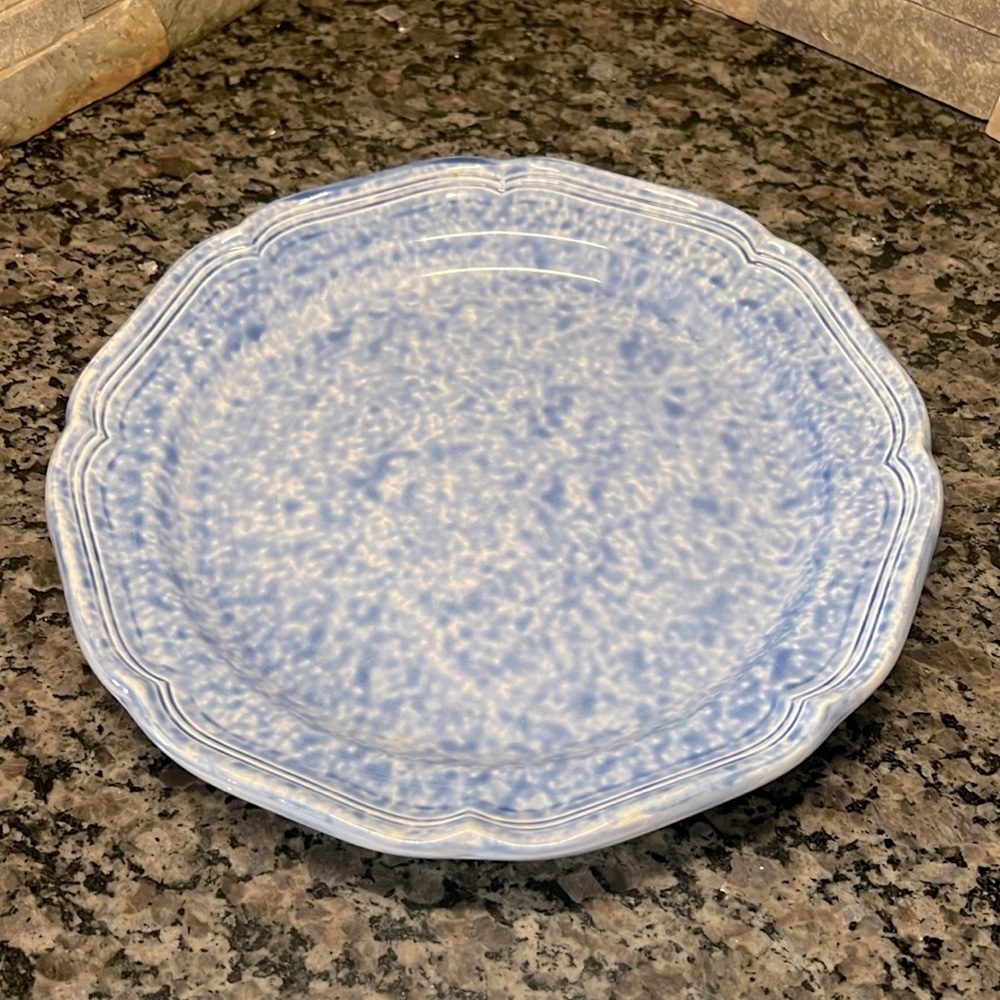 Mikasa Vintage Kentucky blue dinner plate
